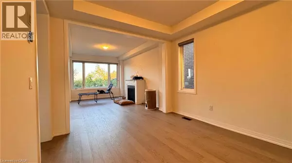 Cambridge, ON N1S0C7,99 CROSSMORE Crescent