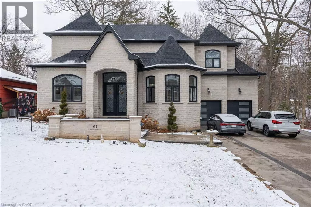 Ancaster, ON L9G2E8,61 RAVINA AVE #Bsmt