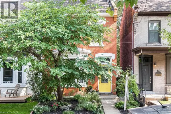 Hamilton, ON L8L5K3,52 EMERALD Street N