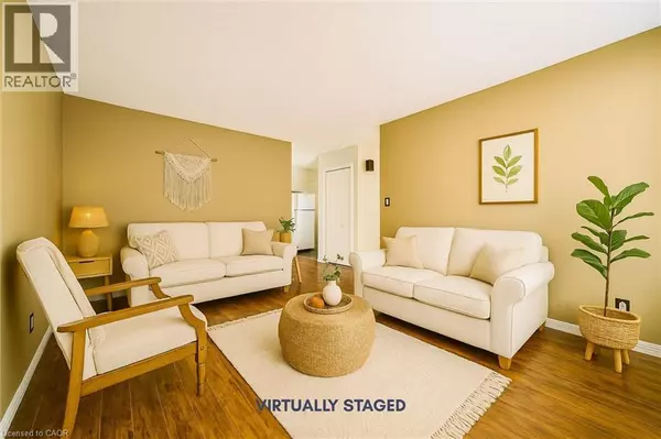 Kitchener, ON N2E1N5,55 CHERRY HILL Drive