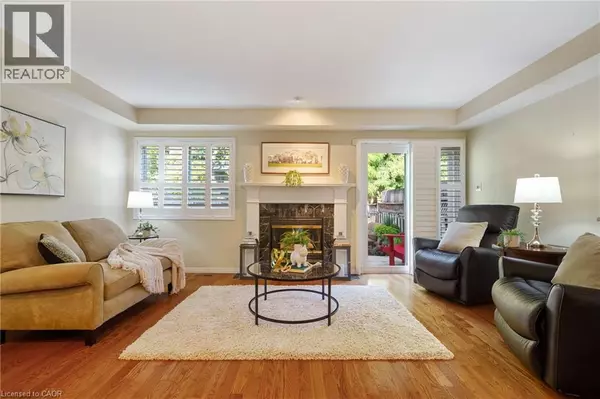 Burlington, ON L7T1E4,43 FAIRWOOD Place W