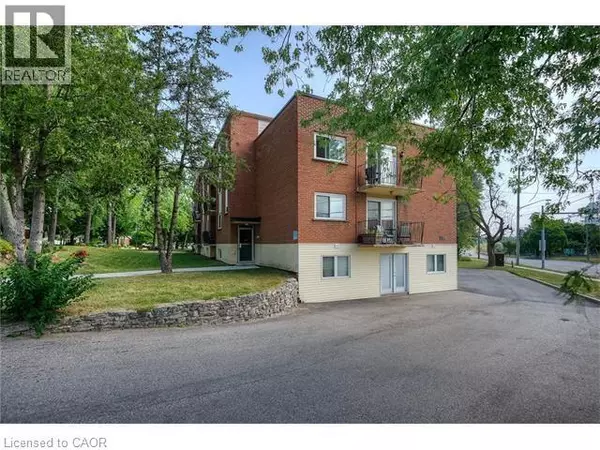 Waterloo, ON N2J3Y6,371 DALE CRES #11