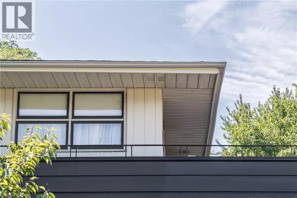 Hamilton, ON L8S3R5,6 FREELAND Court