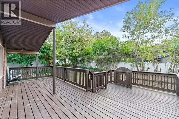 Waterloo, ON N2J3Y7,366 DALE Crescent