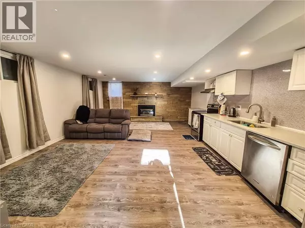 Kitchener, ON N2M4S5,11 DUNCAIRN AVE #Lower
