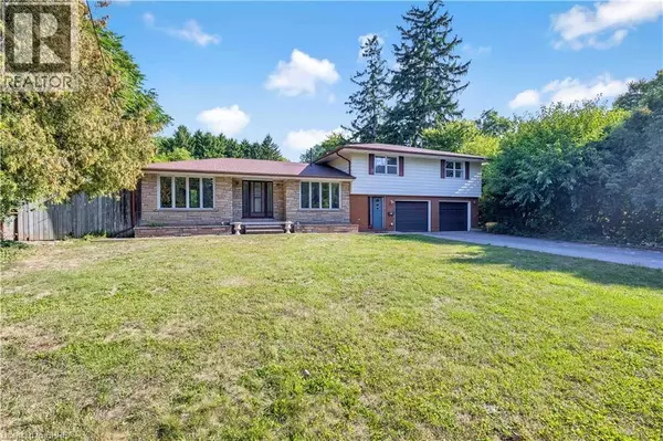 10 HARRIS Avenue, Brantford, ON N3R2E9