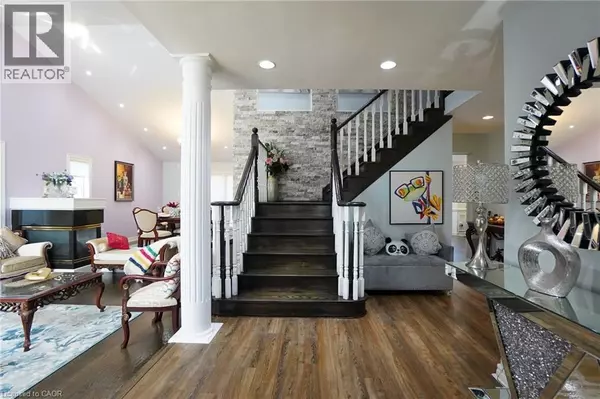 Hamilton, ON L9B2K3,99 DONNICI Drive