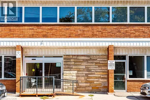 Hamilton, ON L8R1B9,135 REBECCA Street