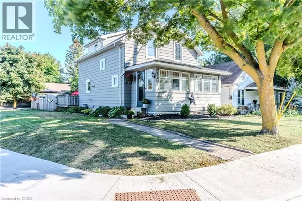 228 BROCK Street, Smithville, ON L0R2A0