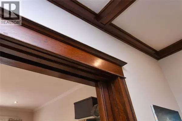 Hamilton, ON L8P3L5,217 CAROLINE Street S