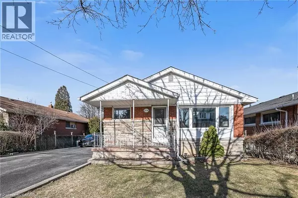 Hamilton, ON L9C5G4,254 WEST 31ST ST #1