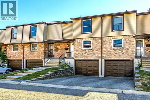 Hamilton, ON L8K6K3,10 ANGUS RD #124