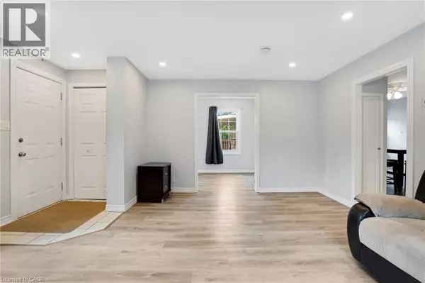 Brantford, ON N3S1A7,50 SIXTH Avenue