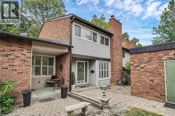 Burlington, ON L7P3A7,1560 KERNS RD #7