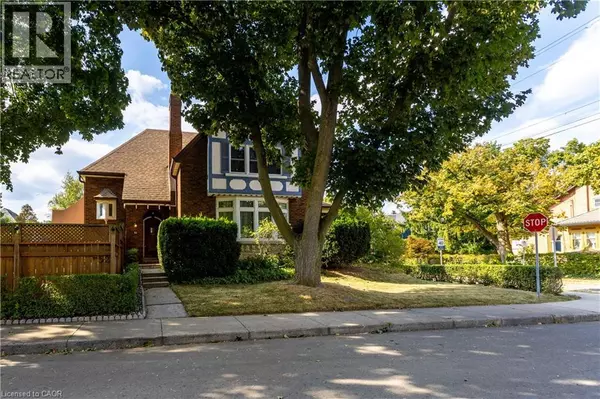 52 BALMORAL Avenue S, Hamilton, ON L8M3J9