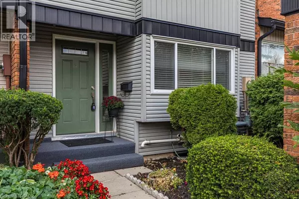 1556 KERNS RD #3, Burlington, ON L7P3A7