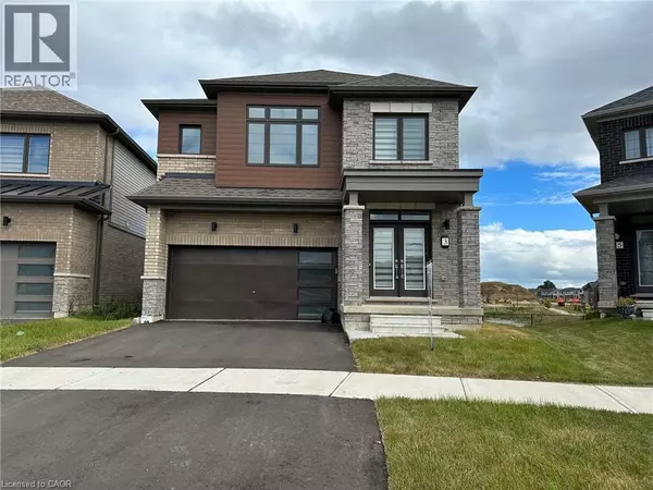 3 BEE Crescent, Brantford, ON N3T0V7
