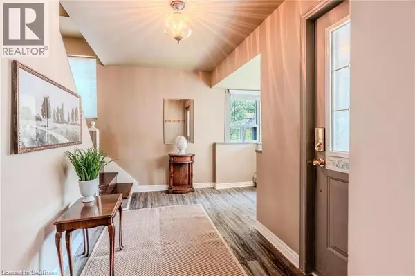 Hamilton, ON L8S3S9,95 PARADISE Road N