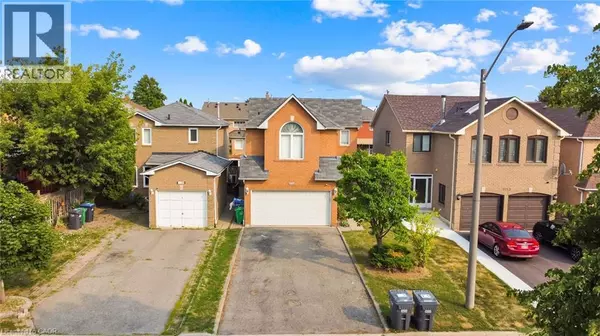 1157 CHARMINSTER Crescent, Mississauga, ON L5V1P9