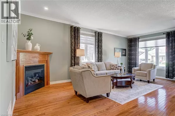 Ancaster, ON L9G4Y4,183 VALRIDGE Drive