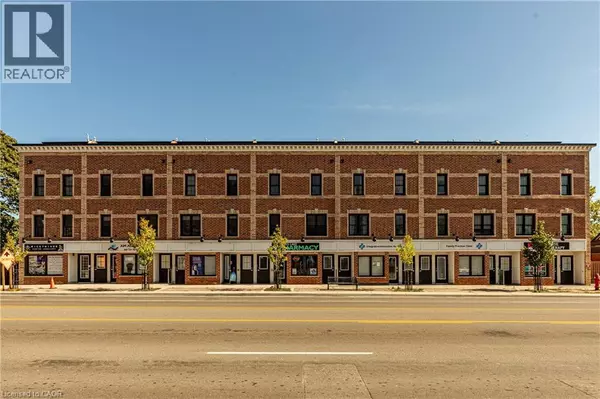 Mississauga, ON L5E1C7,760 LAKESHORE RD East #207