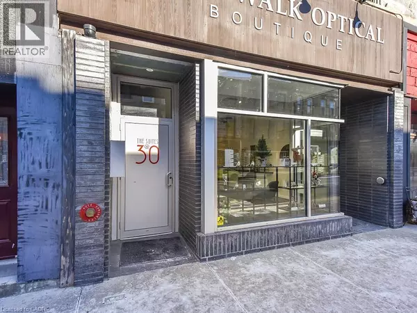 30 MAIN Street, Cambridge, ON N1R1V4