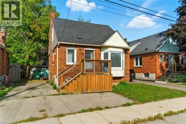 Hamilton, ON L9A4B5,74 EAST 14TH Street