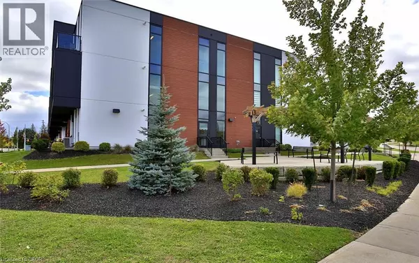 Kitchener, ON N2E0H6,5 WAKE ROBIN DR #118
