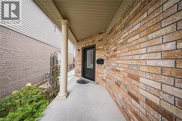 Cambridge, ON N3C4N7,11 RENNER Drive