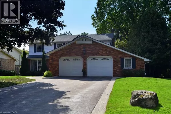 Ancaster, ON L9G3M3,142 MARIGOLD Court