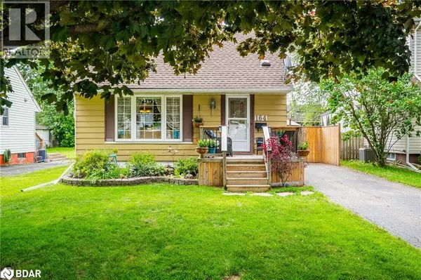 164 ADAIR Avenue N, Hamilton, ON L8H6A9