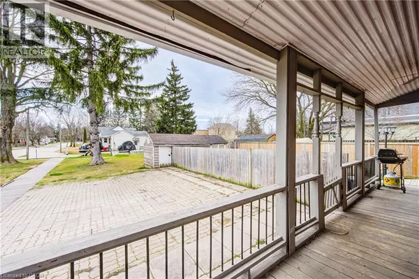 Mitchell, ON N0K1N0,137 WELLINGTON Street