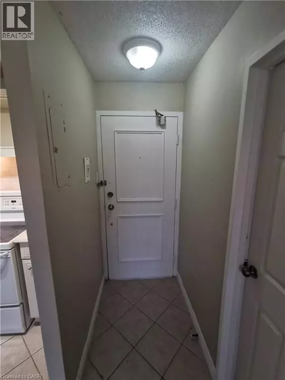 Hamilton, ON L8S4M9,1950 MAIN ST West #106