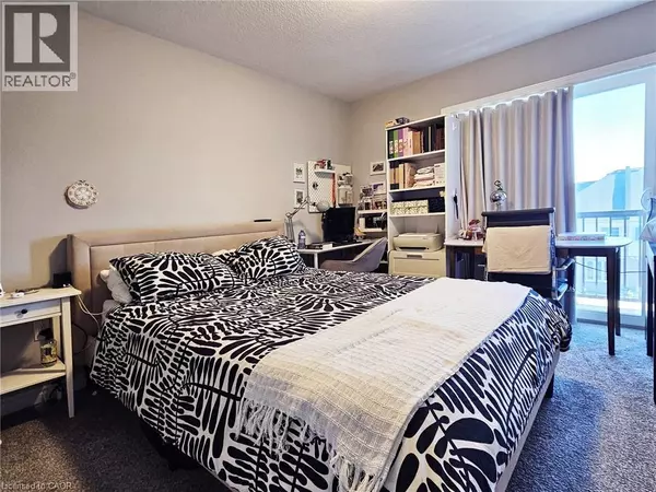 Kitchener, ON N2R0R6,22 WHEAT Lane