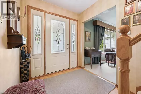 Kitchener, ON N2M4W9,46 LARKSPUR Crescent