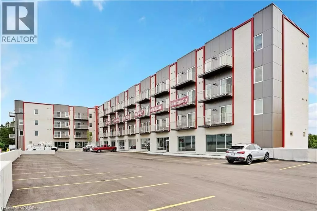 Kitchener, ON N2M1S3,301 WESTMOUNT RD West #2