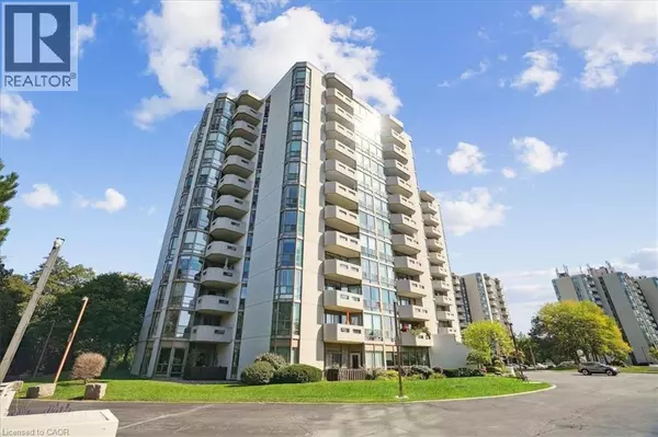 5090 PINEDALE AVE #208, Burlington, ON L7L3V8