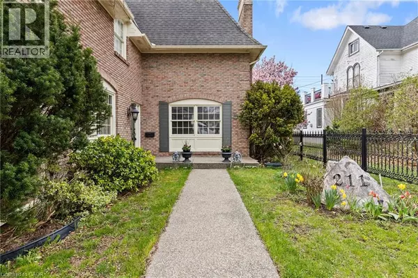 Welland, ON L3C4T8,211 MERRITT Street
