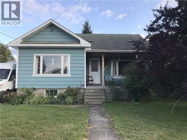 92 E FOURTH Street E, Collingwood, ON L9Y1T5