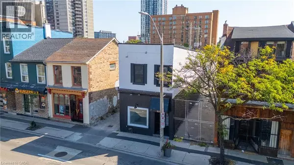 Hamilton, ON L8N2C2,93 JOHN ST South #3