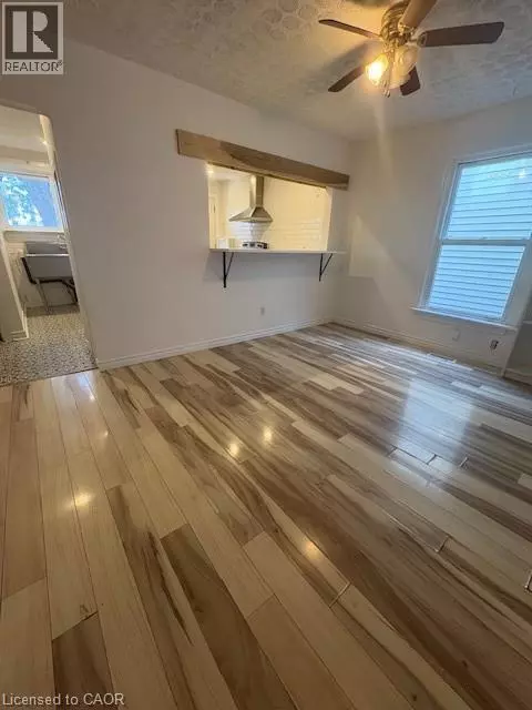 Hamilton, ON L8L3P4,89 SHAW Street