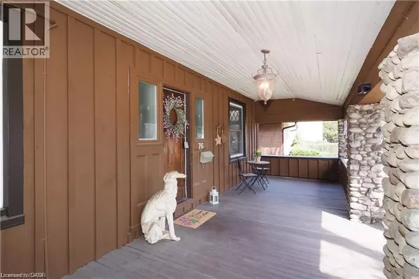 Cambridge, ON N1R3Y7,76 WELLINGTON Street