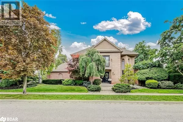 6 COLTON Crescent S, Vaughan, ON L4L3L7