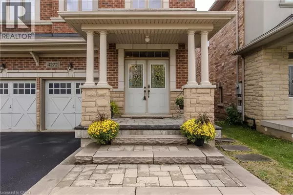 Burlington, ON L7M0M2,4272 ADOBE Gate