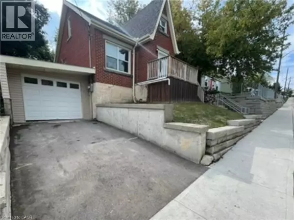 Brantford, ON N3R1R5,32 DUNDAS Street E