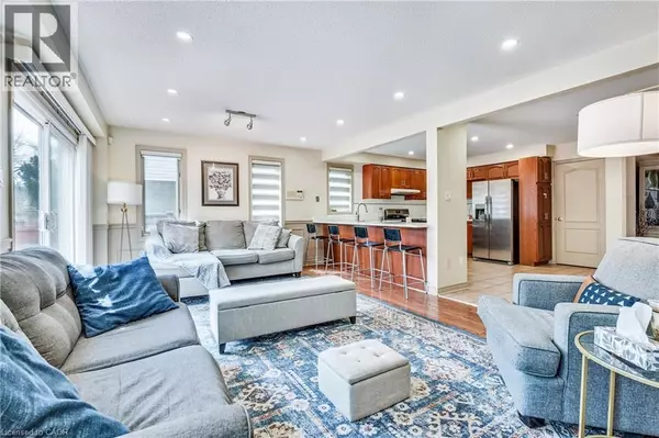 Ancaster, ON L9K1H8,113 MEADOWLANDS Boulevard