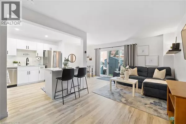 St. Catharines, ON L2M6P9,17 OLD PINE TRL #150