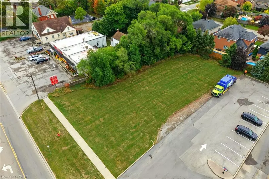 1242 8 Highway, Stoney Creek, ON L8E5K3