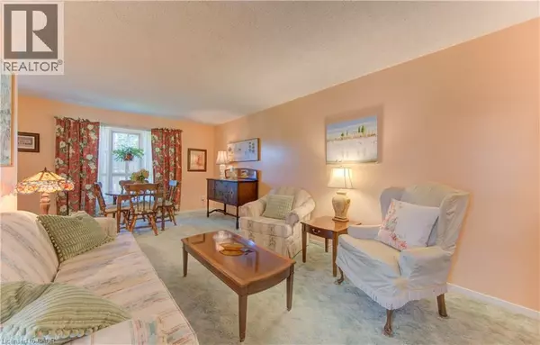 Kitchener, ON N2B3K7,92 HALIFAX Drive