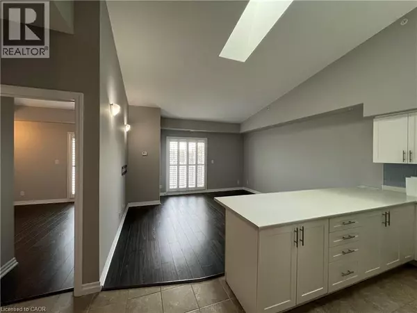 Waterdown, ON L8B1B5,170 ROCKHAVEN LN #312